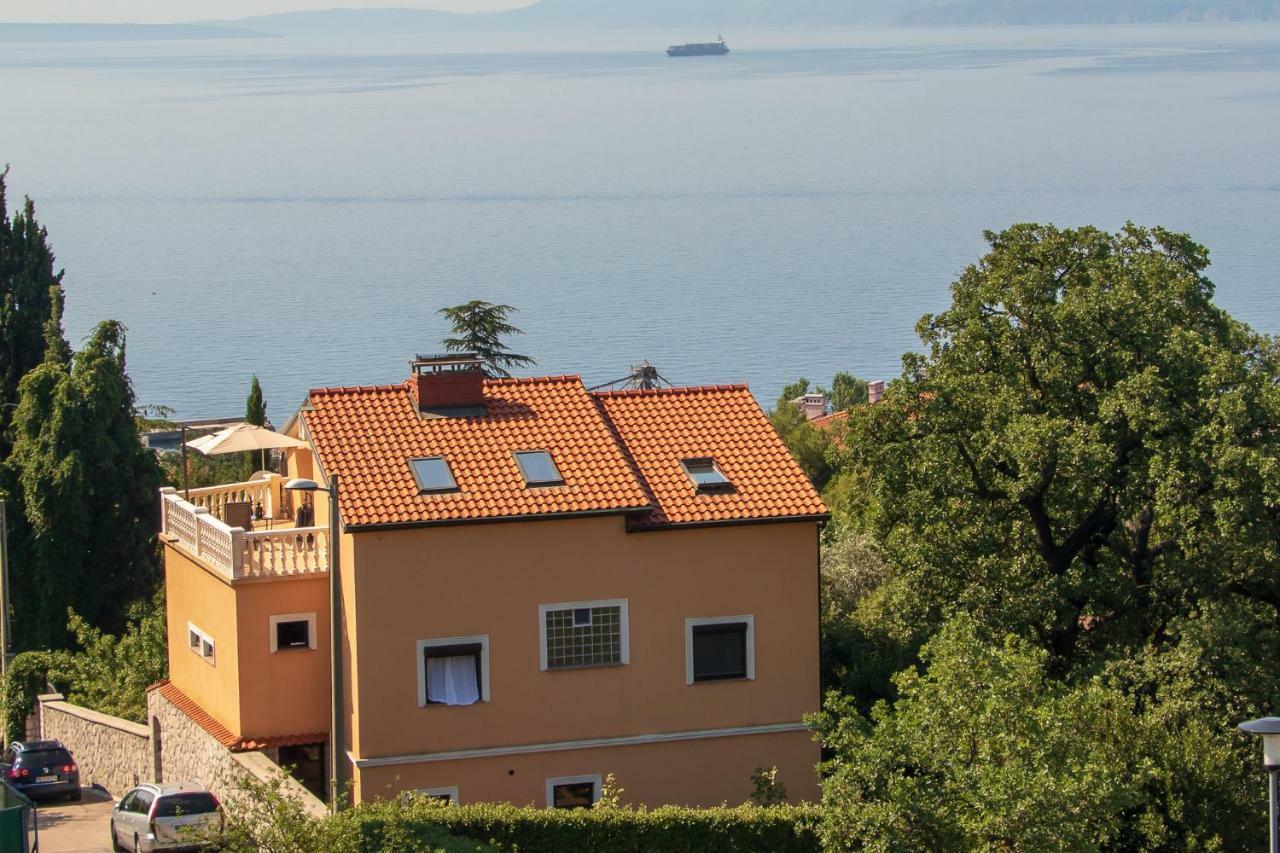 Apartment Anai Rijeka Exteriör bild